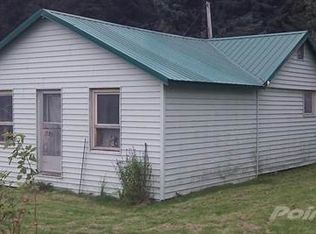 1721 Phoenix Rd, Seward, AK 99664