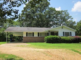 273 Ragon Rd, Courtland, MS 38620