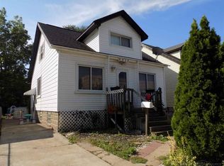8056 Maxwell Ave, Warren, MI 48089
