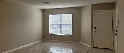 2nd image of 6627 Barton Rock Rd