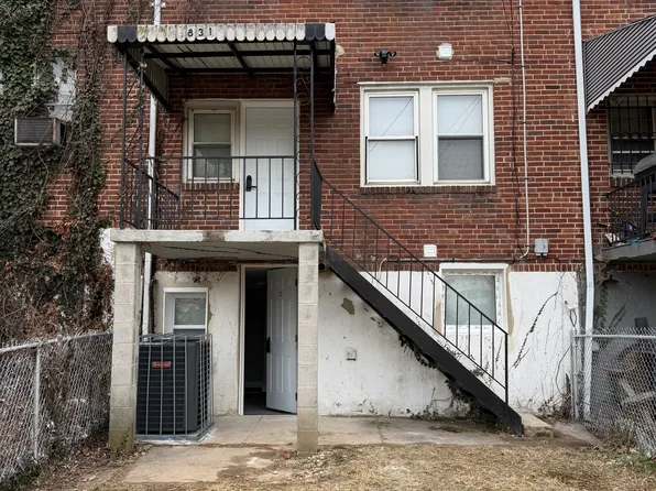 3831 Derby Manor Dr, Baltimore, MD 21215