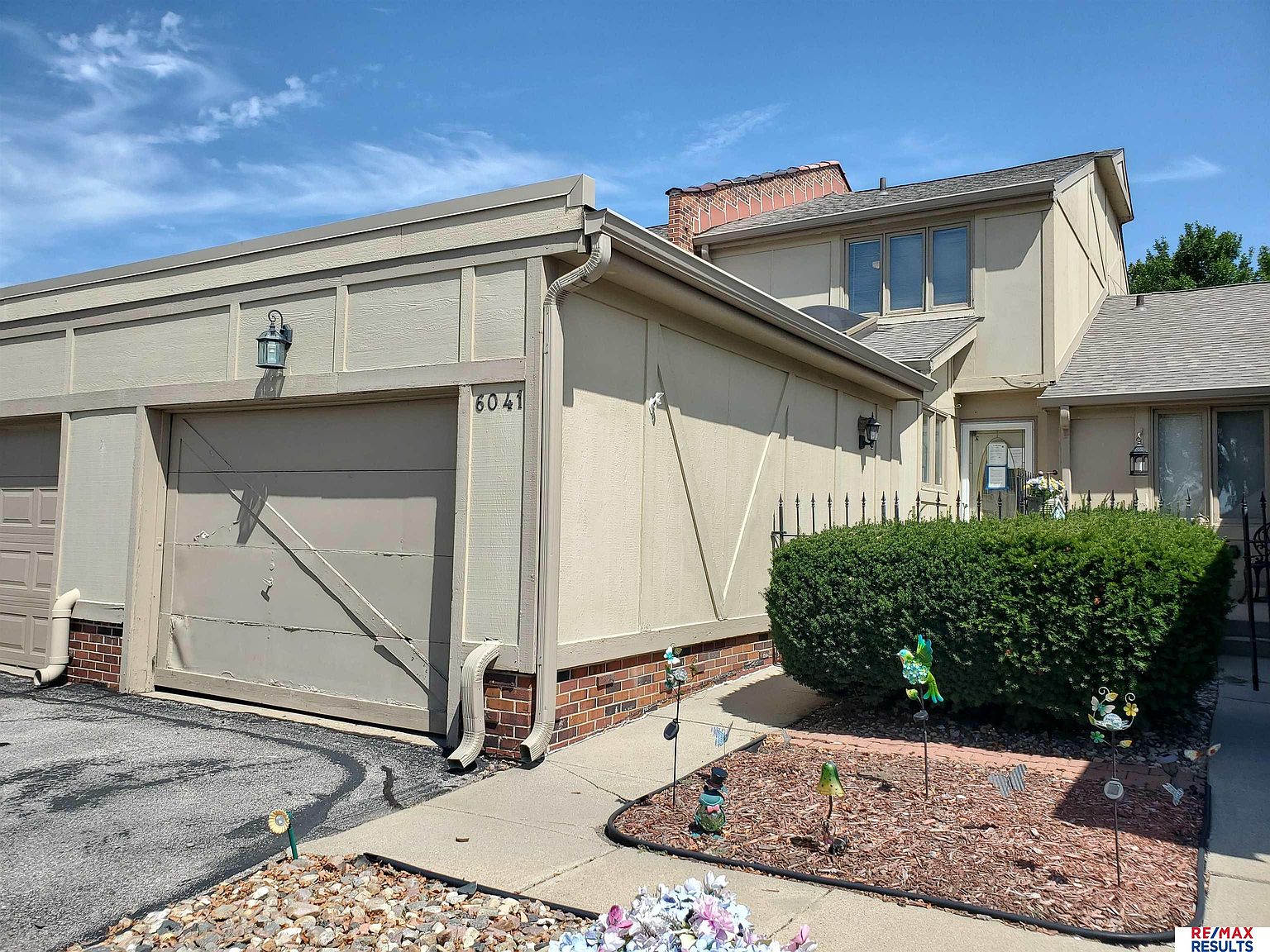 6041 Oak Hills Dr, Omaha, NE 68137 | Zillow