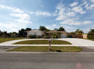 27702 SW 162nd Ct, Homestead, FL 33031
