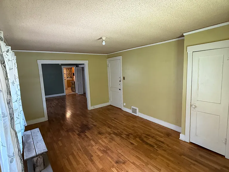 1116 SW Taylor St #3 — Photo 4