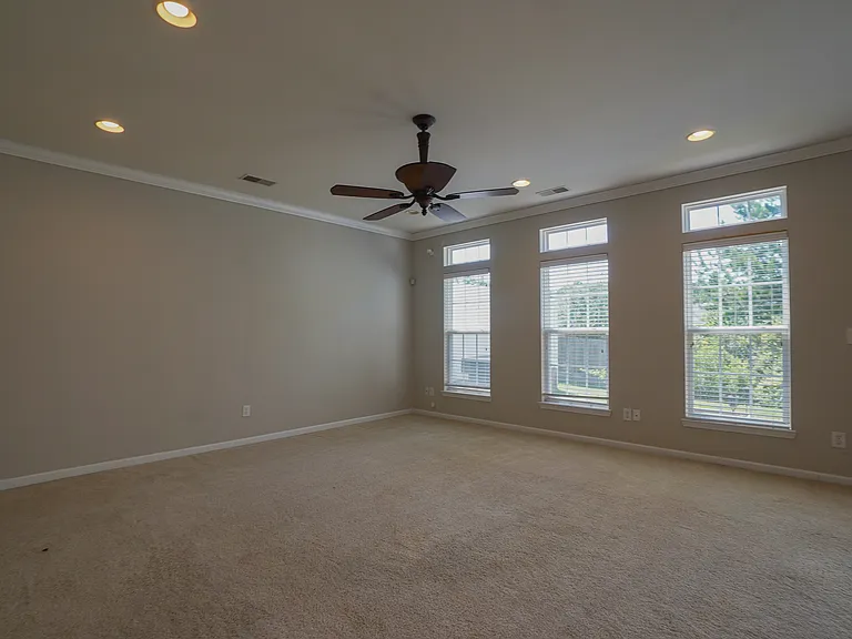 6021 Queens Walk Ct — Photo 10
