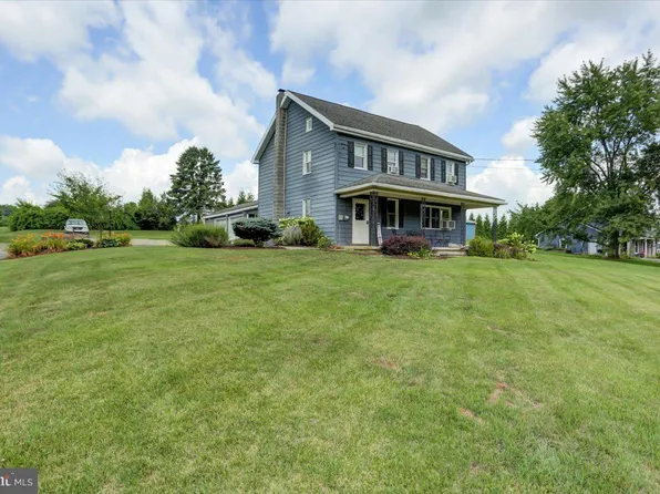 1681 Ragged Edge Rd, Chambersburg, PA 17202
