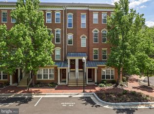 5085 Donovan Dr, Alexandria, VA 22304