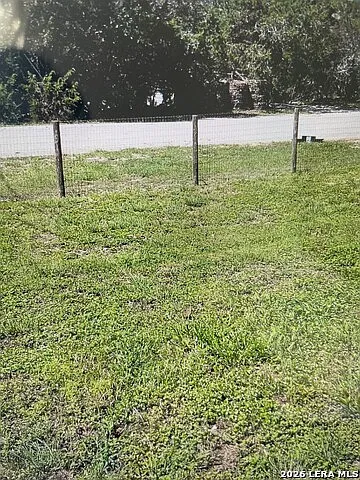 2 bed, 1.0 bath, 1100 sqft, $1,500 — Photo 3