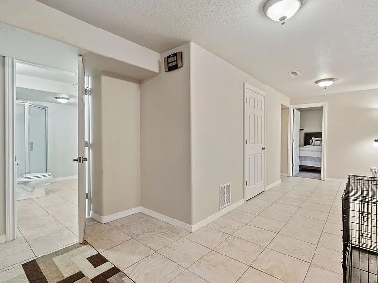 4126 Hayes Ave — Photo 17