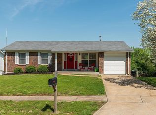 4261 Massabielle Dr, Saint Louis, MO