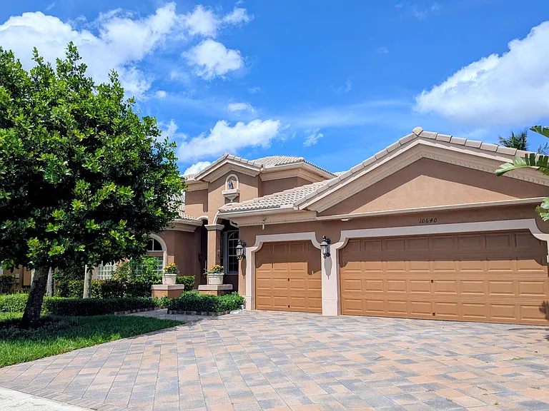 10640 Oak Meadow Ln — Photo 64