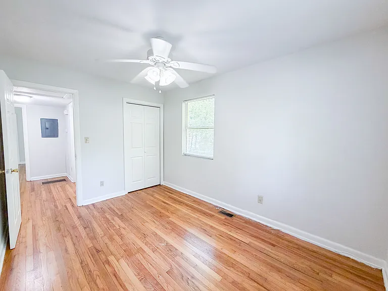 1666 Mayhew St — Photo 34