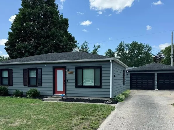 2298 Westfield Dr, Niles, MI 49120