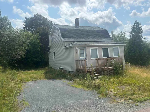 4 Starr St, Springhill, NS B0M 1X0