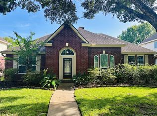 19523 Indian Hawthorn Dr, Houston, TX 77094