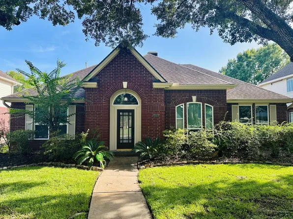 19523 Indian Hawthorn Dr, Houston, TX 77094