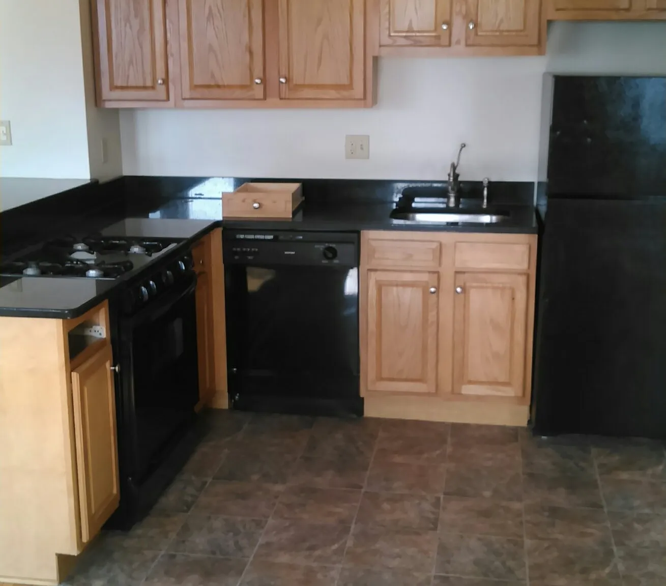1 bed, $1,025 — Photo 3