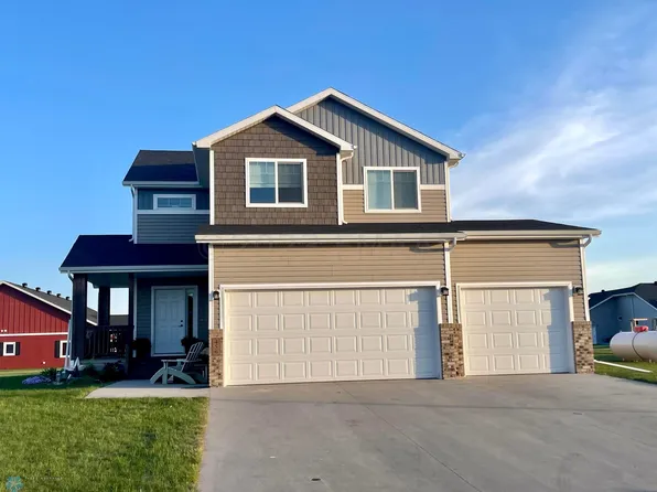 456 P51 Blvd E, Kindred, ND 58051