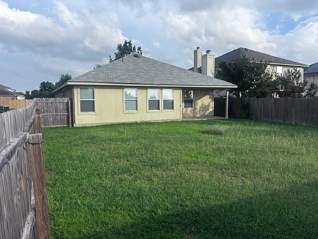 307 Green Slope Ln — Photo 19