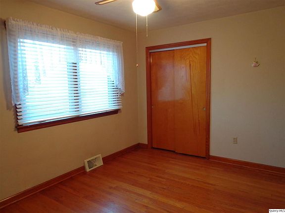 Home for Sale in Quincy, IL $89,900