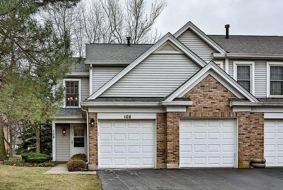 2 bed, 2.5 bath, 1450 sqft, $2,600 — Photo 1