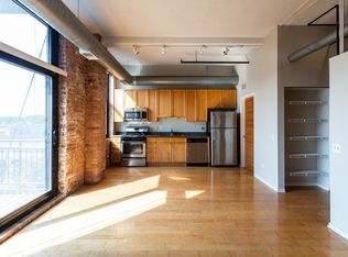 2024 S Wabash Ave APT 402, Chicago, IL 60616