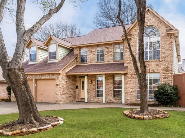 5704 Champion Ct, Arlington, TX 76017