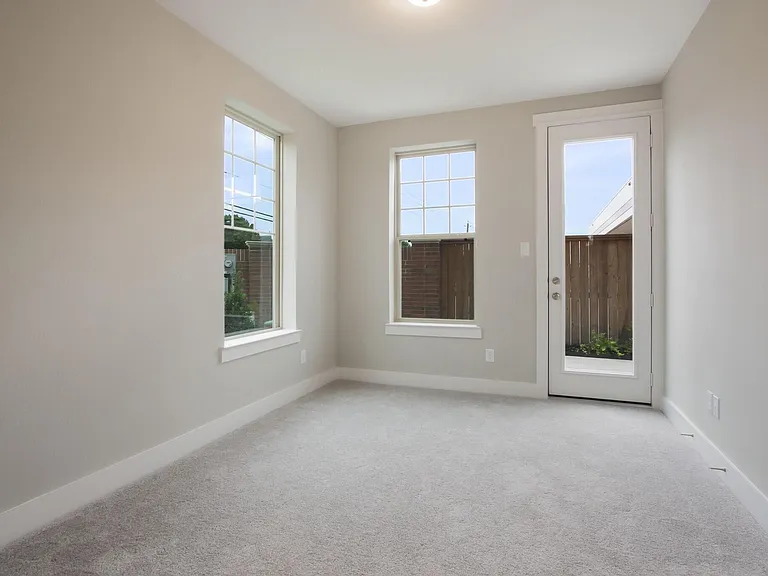 12558 Malachite Way — Photo 7
