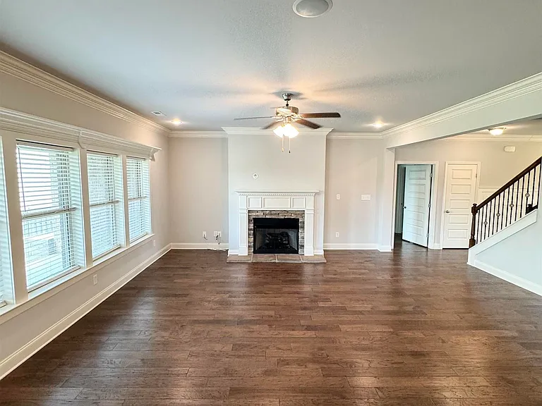 4323 Flint Dr SE — Photo 17