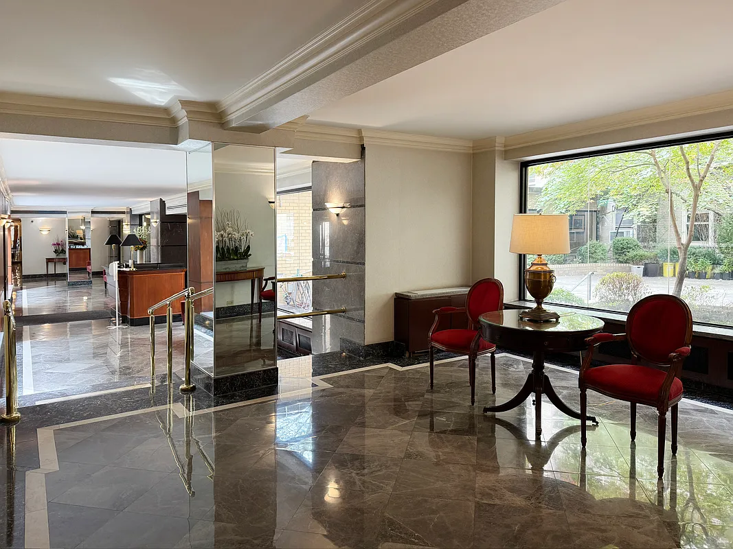 floor plan 8