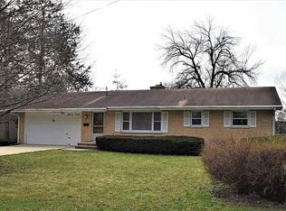 601 Falcon Cir, Monona, WI 53716