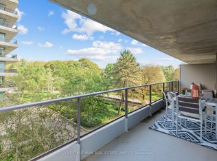 10 Avoca Ave #401, Toronto, ON M4T 2B7