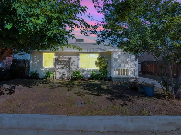 1511 Elmwood Ave, Stockton, CA 95204