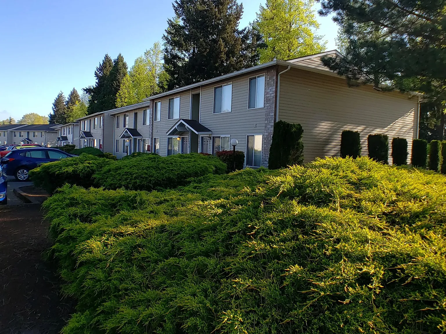 Greenwood Park Apartments — Photo 3