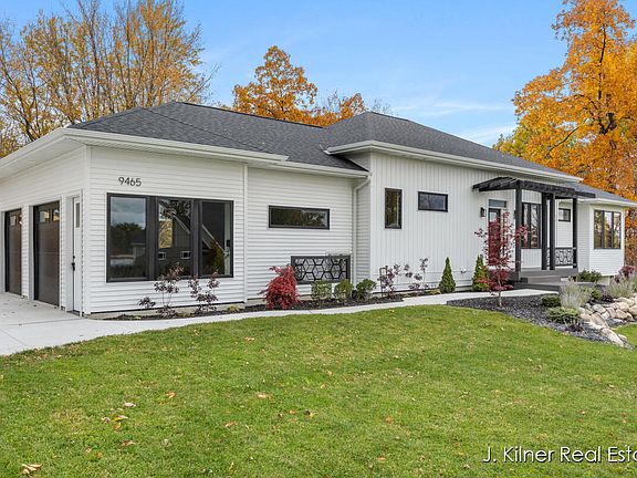 5th image of 9465 Wabasis Pointe Dr NE