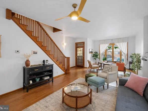 3346 Edgemont St, Philadelphia, PA 19134