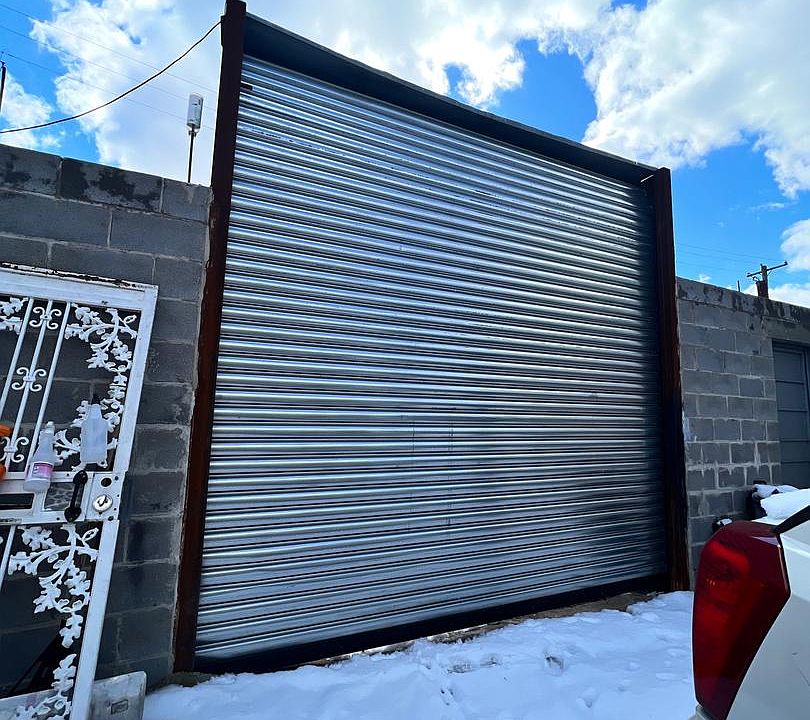1st image of 221 W Westmoreland St