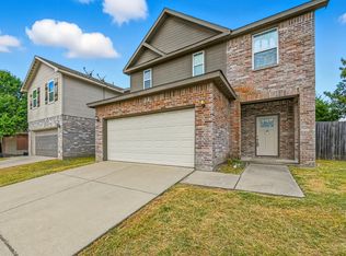 9941 Ironhorse Dr, Dallas, TX 75227