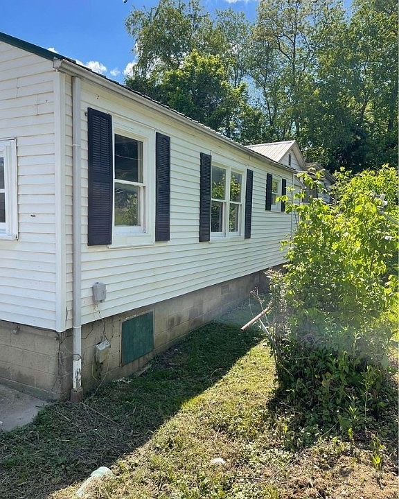805 Woodward Dr, Charleston, WV 25387 Zillow