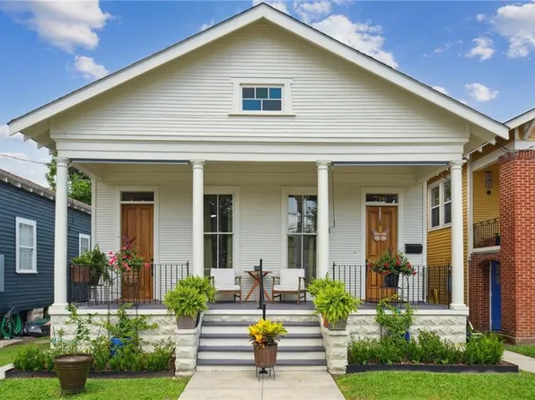 718 Monroe St, Gretna, LA 70053