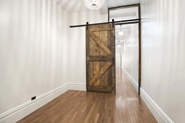 Sold by Compass | media 7