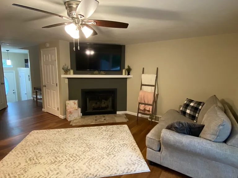 120 Iron Oak Cir — Photo 3
