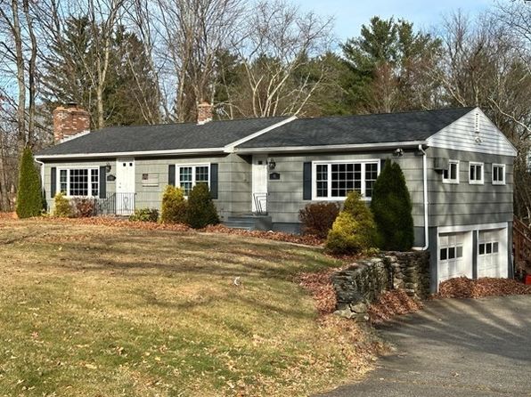 91 W Main St, West Brookfield, MA 01585