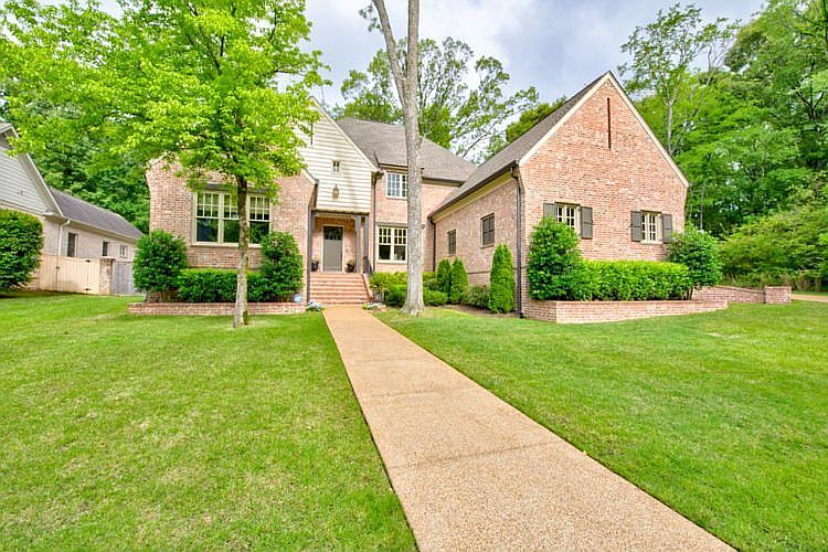 Fabulous Germantown location