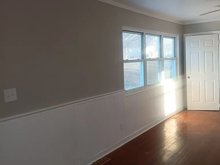 531 Fletcher St — Photo 12