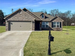 929 Sara Beth St, Elkins, AR 72727