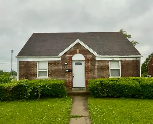 402 Harriet St Photo 1