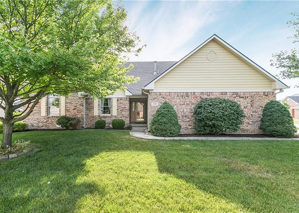 1st image of 2113 Woodstream Dr