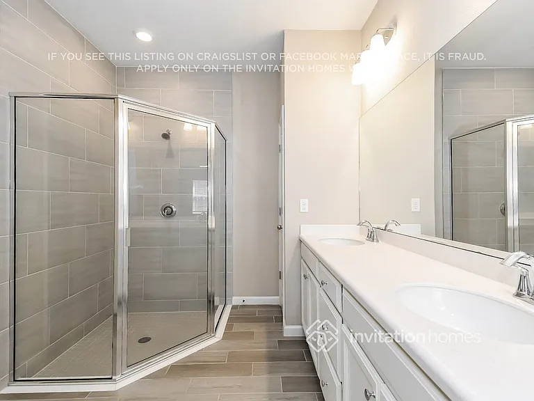 9884 Lemon Grass Ln — Photo 13