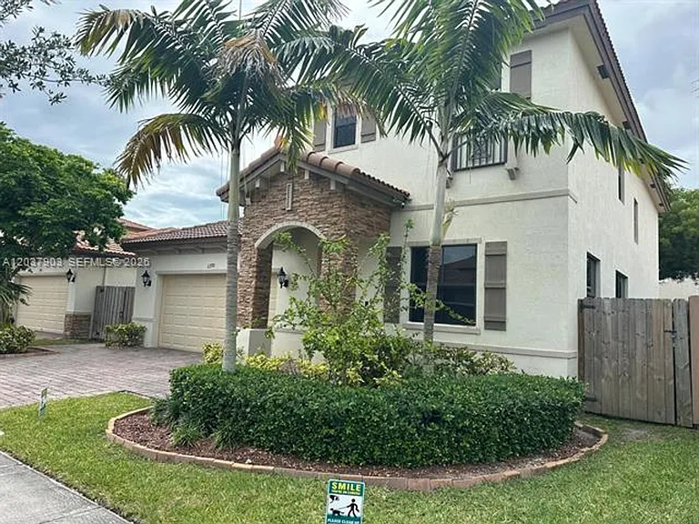 11770 SW 242nd Ter #A — Photo 32